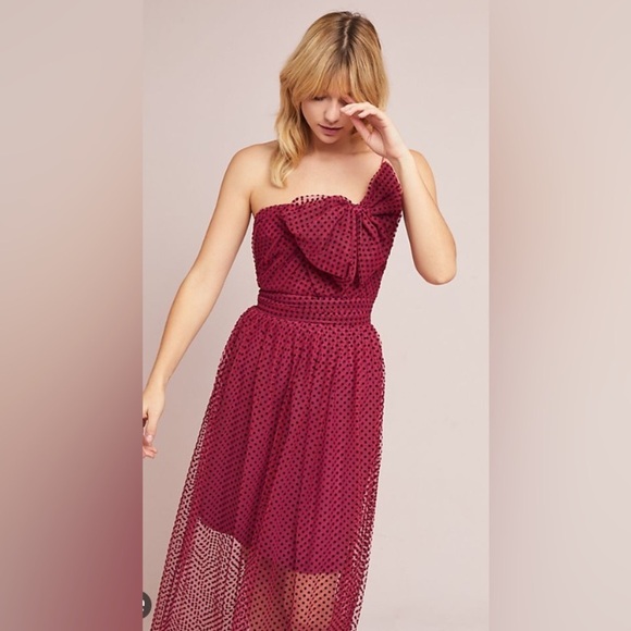 Vintage Monique Lhullier One- Shoulder Bow Tulle Gown - Picture 5 of 12